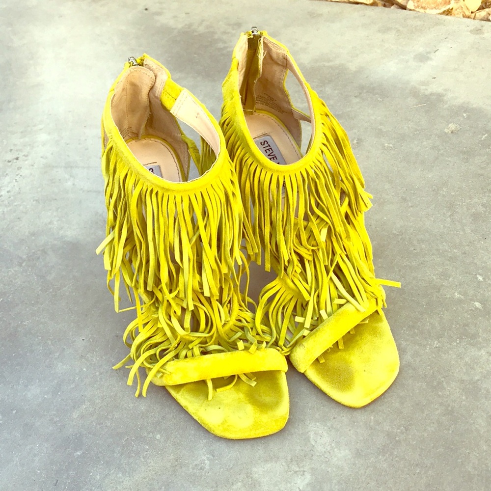 Steve Madden fringe sandal heels!